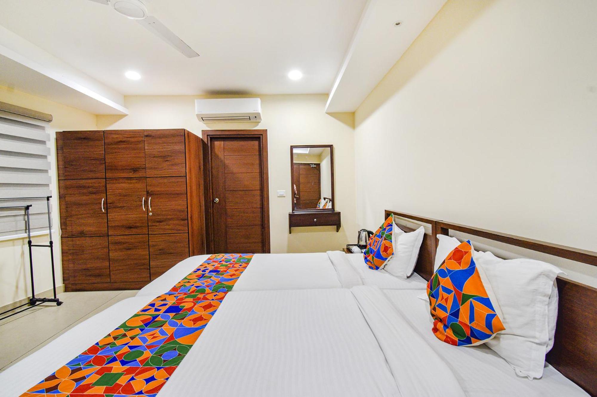 Fabhotel Prime Am - Nr Yashoda Hospitals - Secunderabad 3* Hyderabad